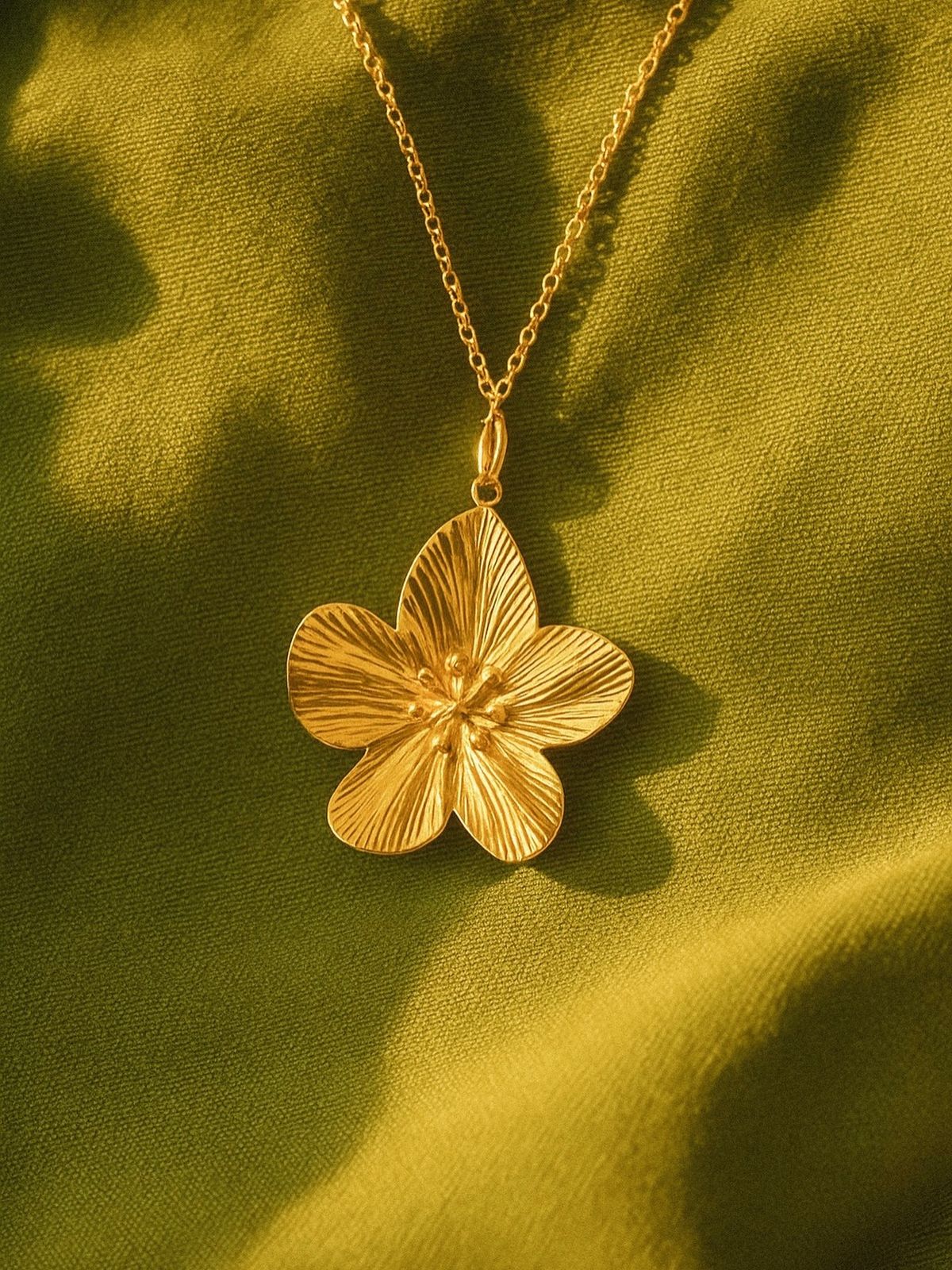Collier Flora
