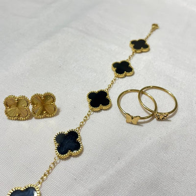 ✨ الطقم  بساطة تجمع بين الجمال والرقي